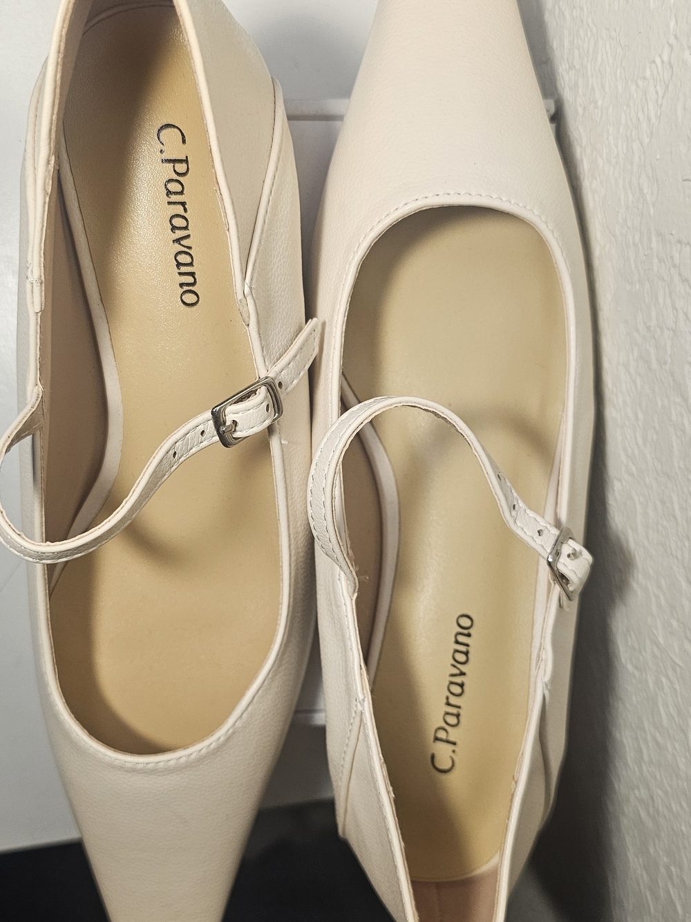 NWB C.Paravano Beige Mary Jane Square Toe Low Heel Pumps - Size 5.5 / 36.5